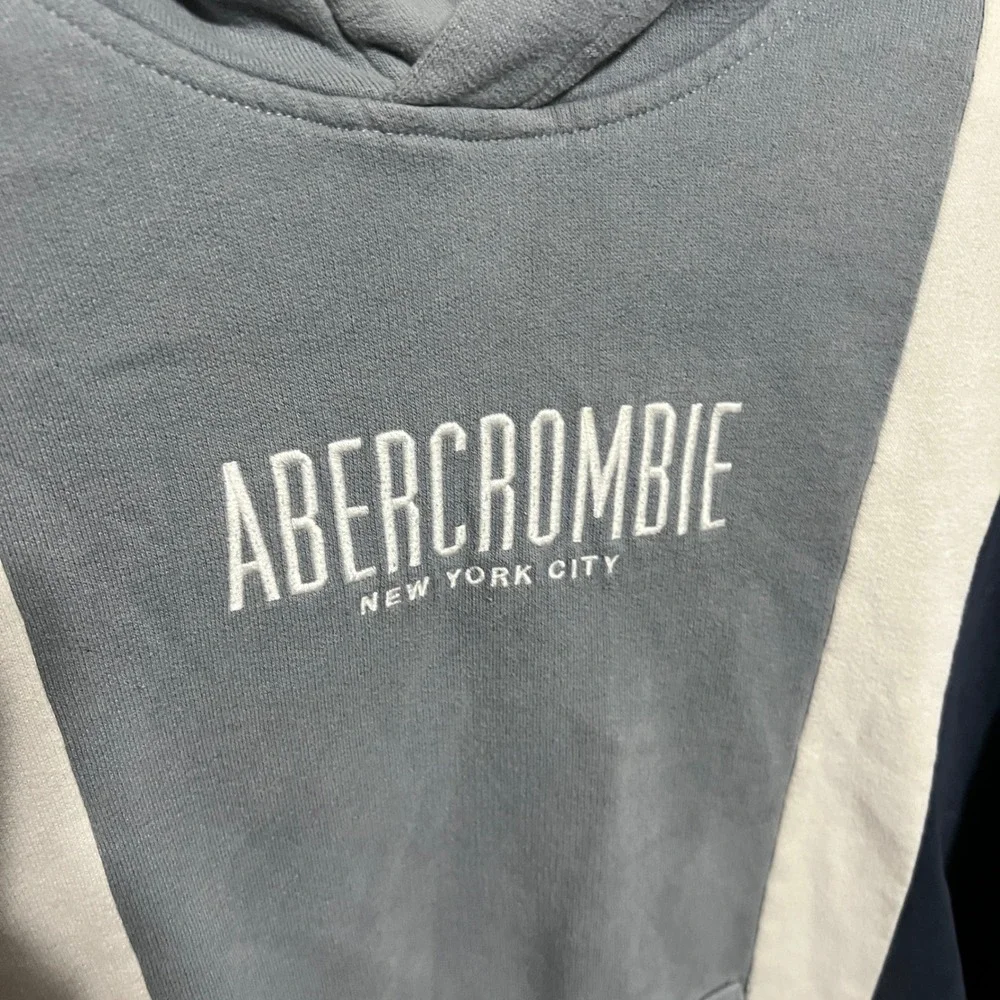 Abercrombie & Fitch NYC Colorblock Hoodie Blue Navy Cream Mens XS